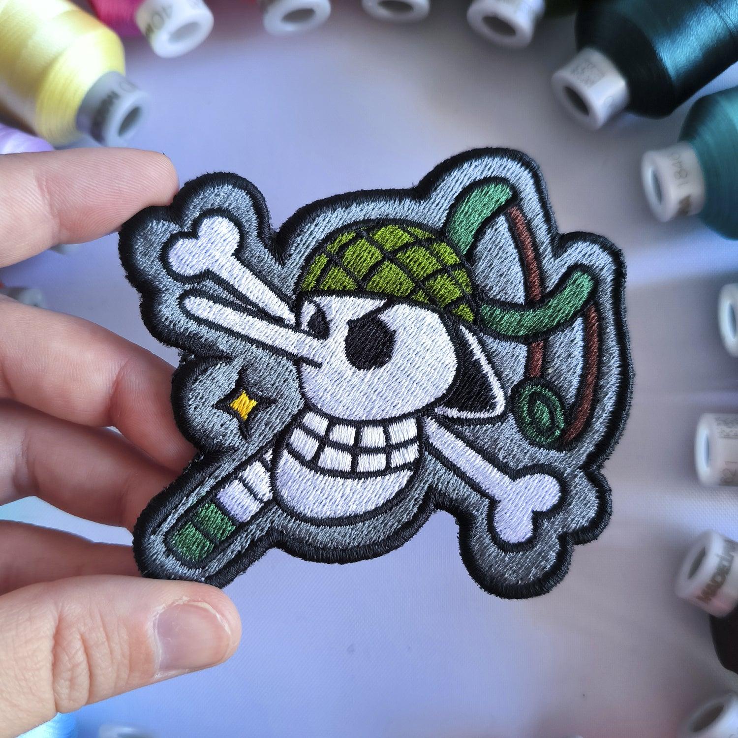 Parche Bordado Anime Calavera One Piece Usoop 8cm - Valkynea