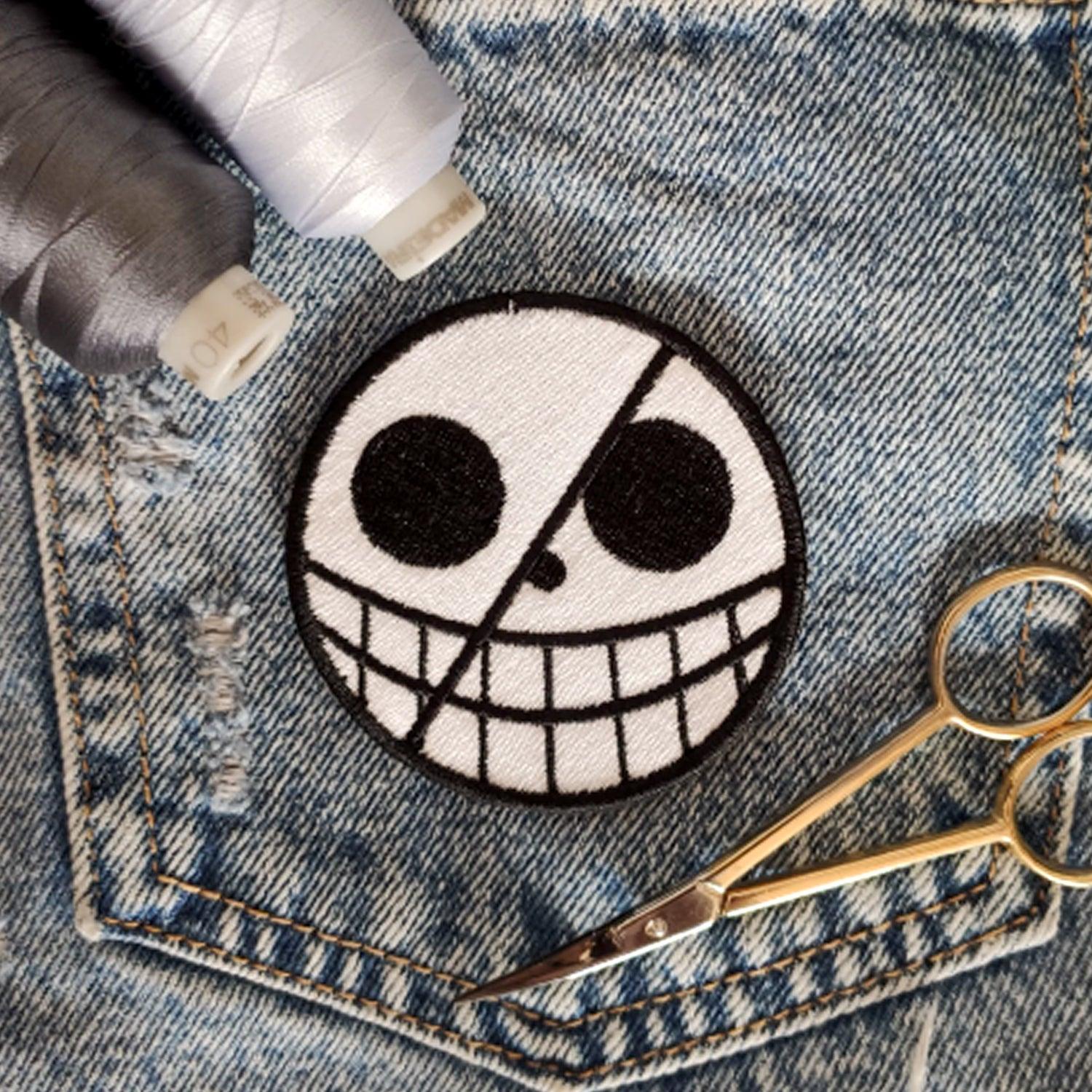 Parche Bordado Anime One Piece Calavera 7cm - Valkynea